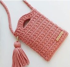 Shell Stitch Phone Purse